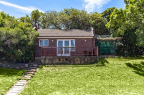 Charming 1 Bedroom, Garden Cottage Kleinleeukoppie Estate, Hout Bay, Cape Town, South Africa
